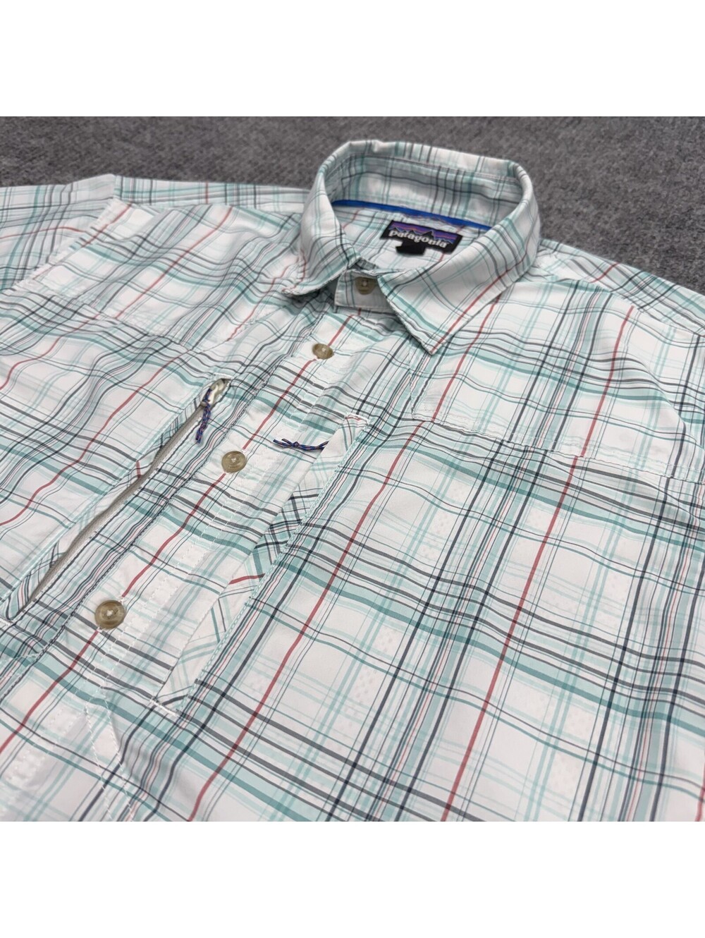 Patagonia Sol Patrol II Shirt Mens M White Green Plaid Fishing Nylon Poly Blend